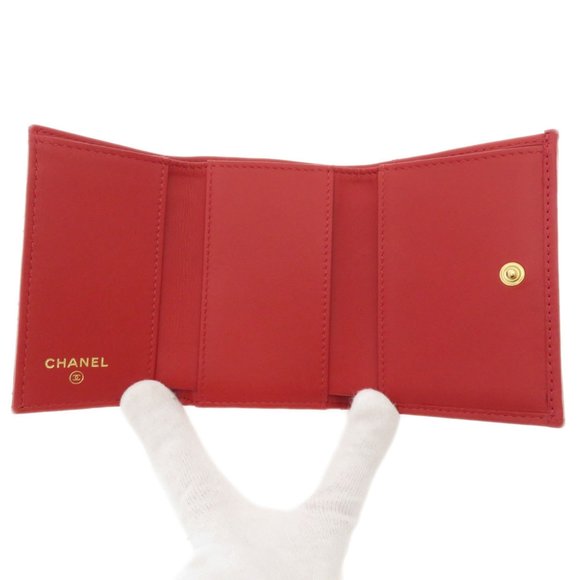 CHANEL Authentic Red Wallet - Picture 4 of 11